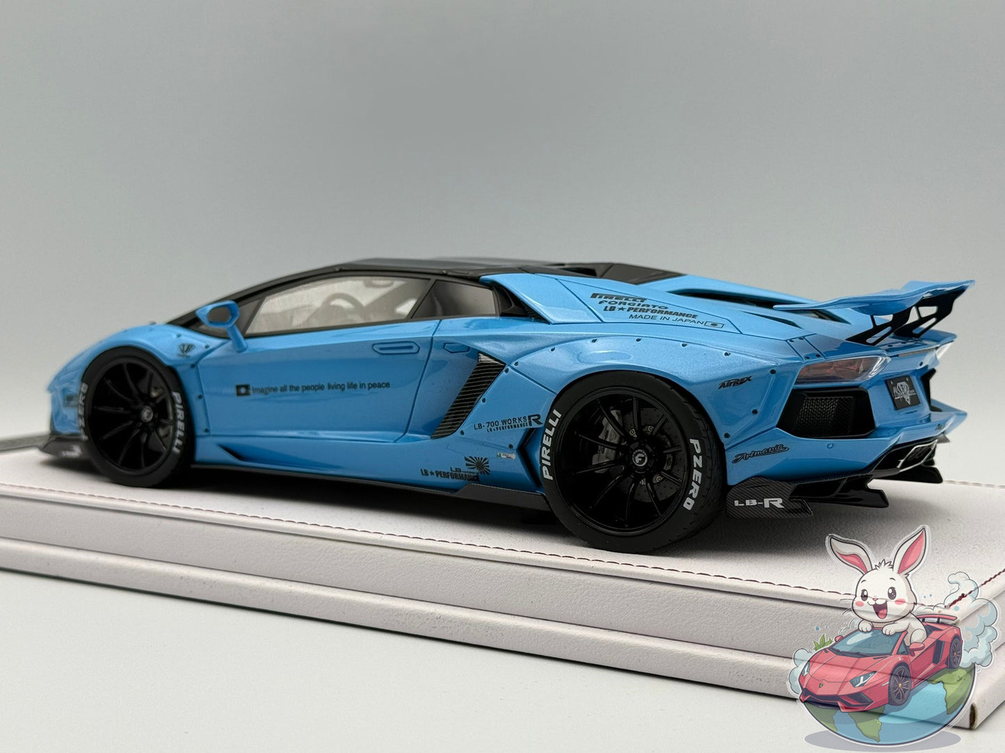 GL Models 1:18 Lamborghini Aventador Roadster LBWK (Blue)