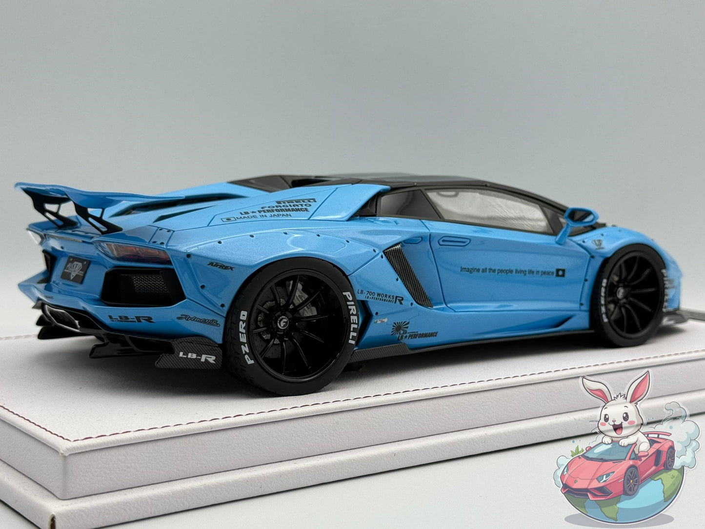 GL Models 1:18 Lamborghini Aventador Roadster LBWK (Blue)