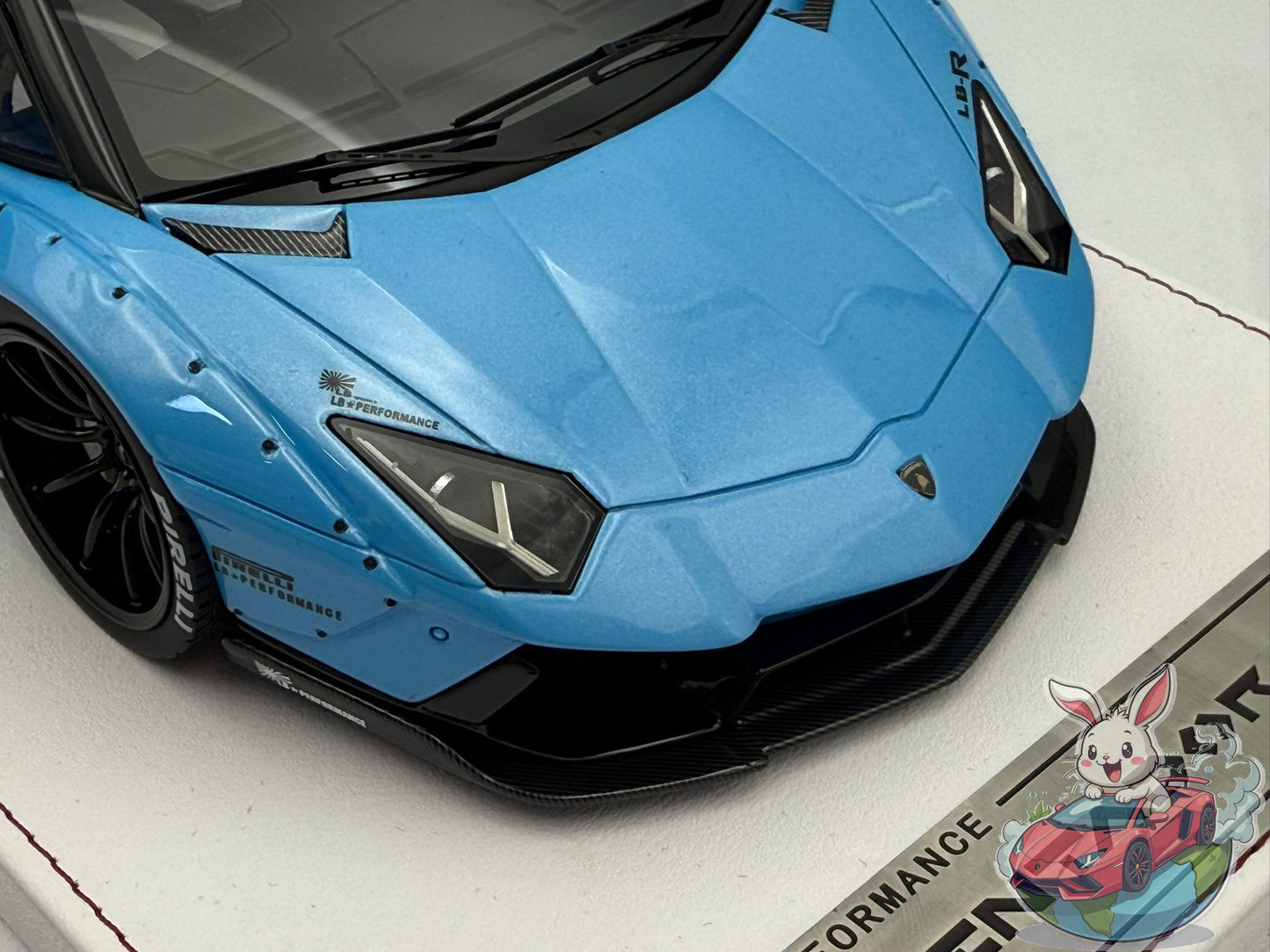 GL Models 1:18 Lamborghini Aventador Roadster LBWK (Blue)