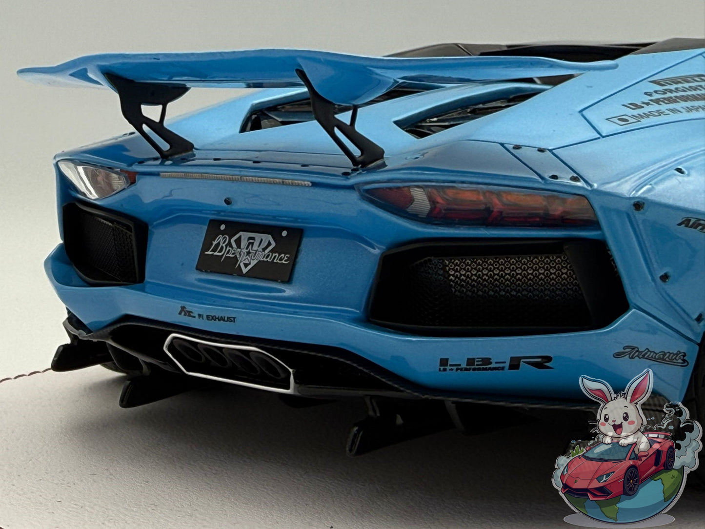 GL Models 1:18 Lamborghini Aventador Roadster LBWK (Blue)