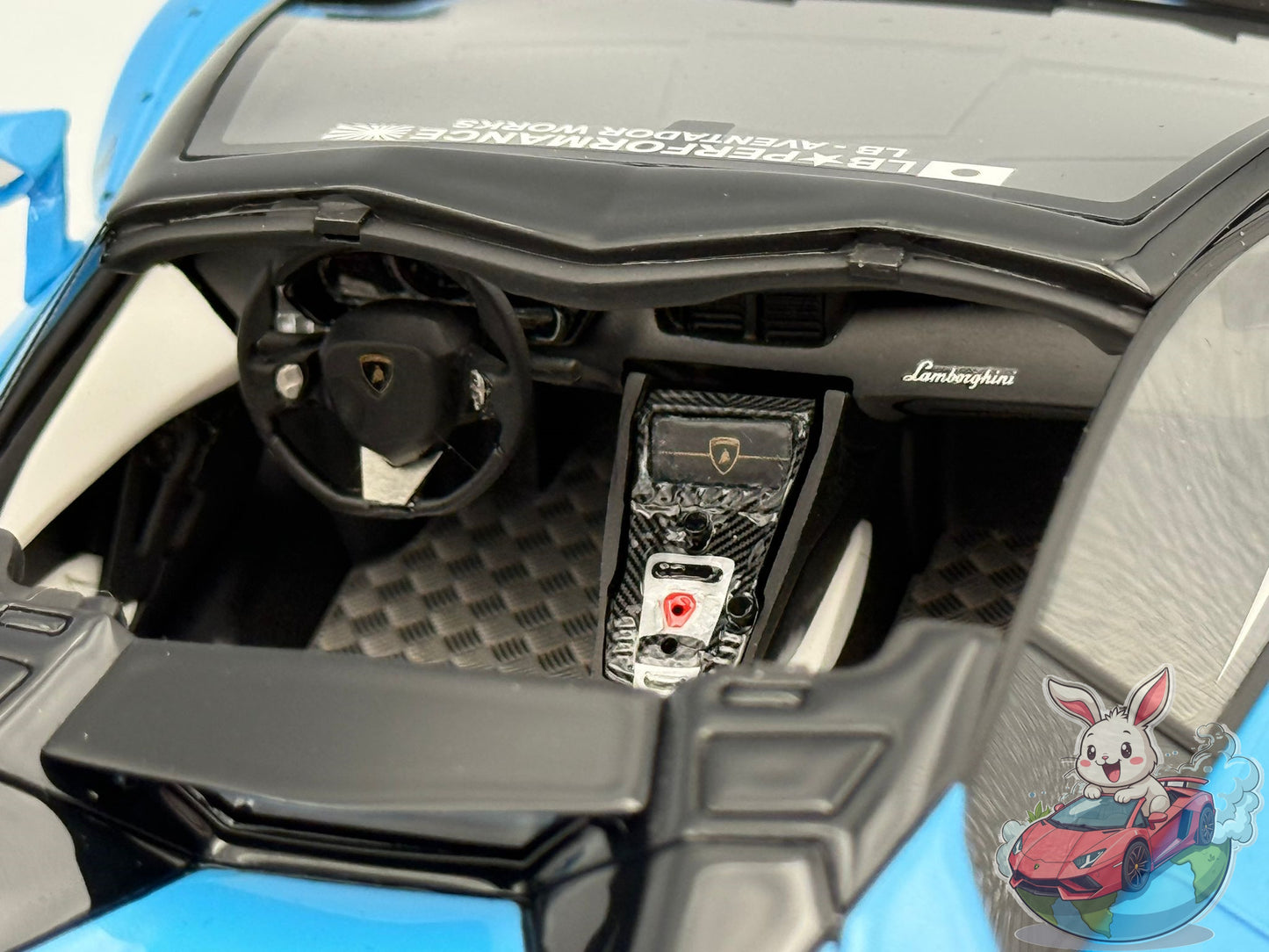GL Models 1:18 Lamborghini Aventador Roadster LBWK (Blue)