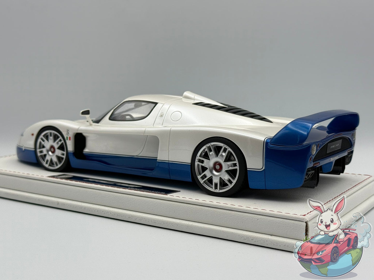 GL Models 1:18 Maserati MC12
