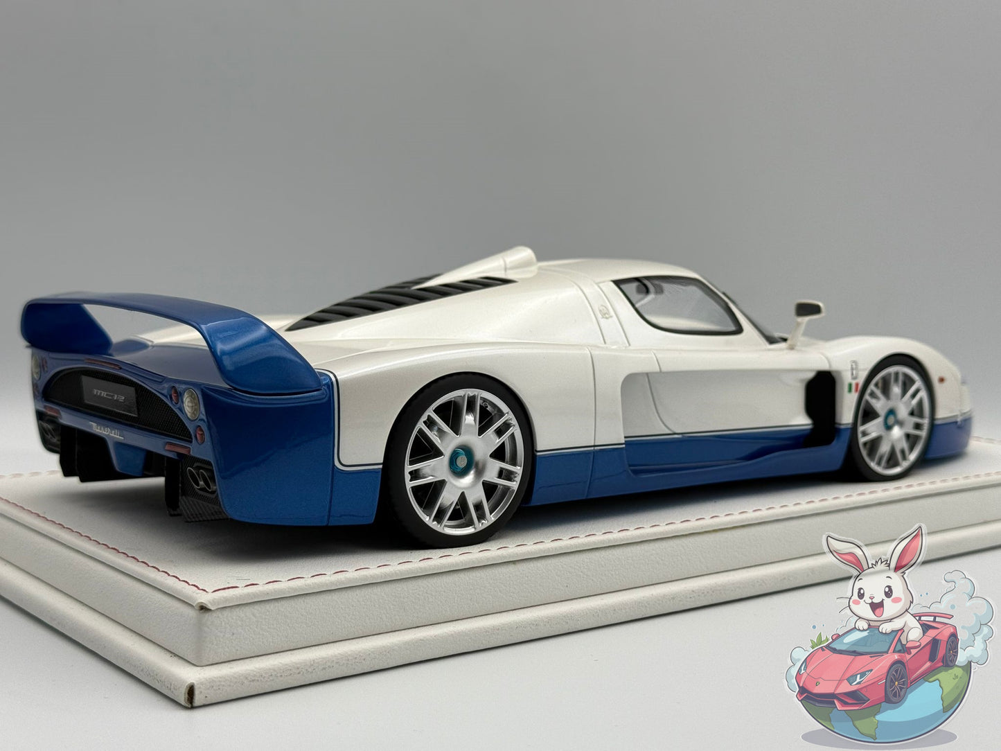 GL Models 1:18 Maserati MC12