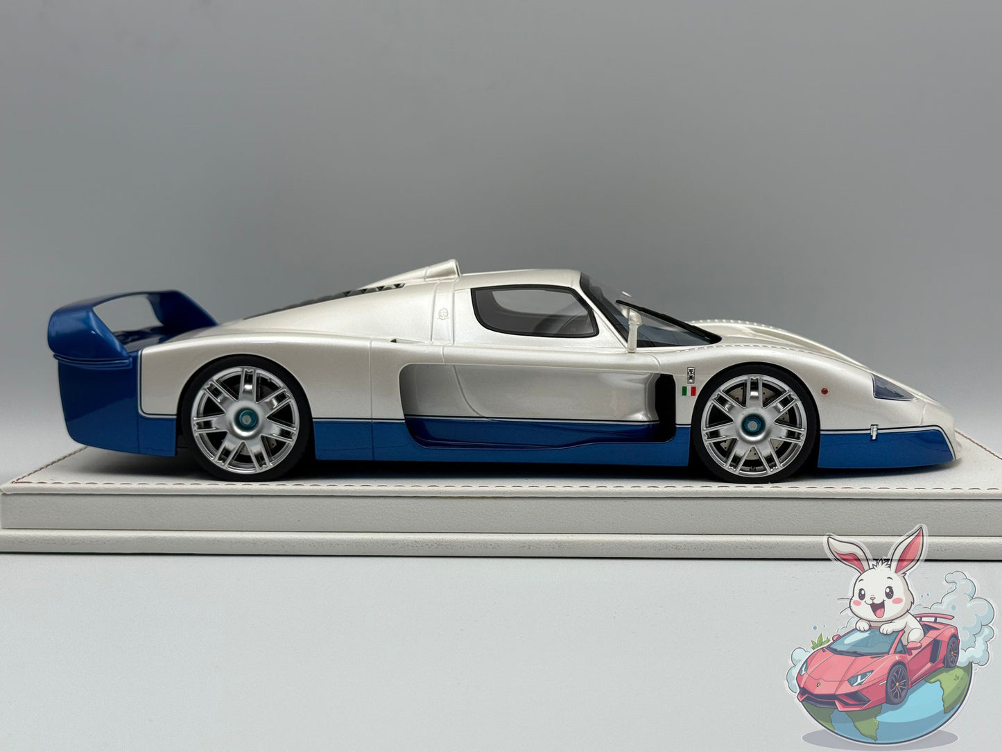 GL Models 1:18 Maserati MC12