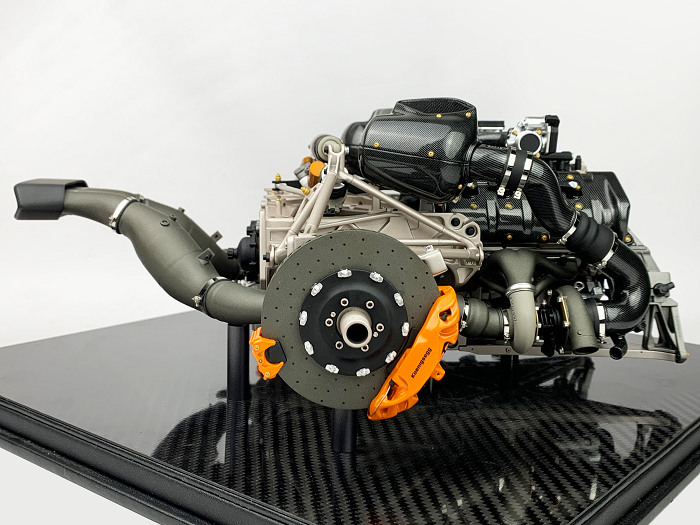 Frontiart 1:6 Koenigsegg Jesko 'Engine Model"