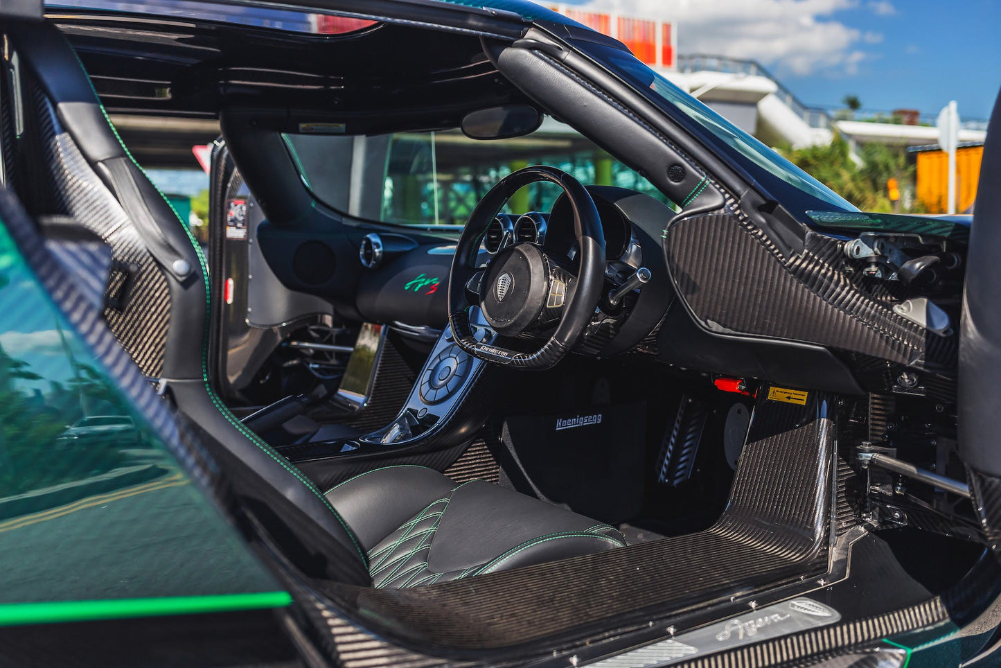 PREORDER VMB x Miniature Planet 1:18 Koenigsegg Agera S 'Goblin' (Green Carbon Fiber)
