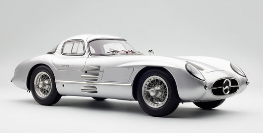 CMC Models 1:18 Mercedes-Benz 300 SLR Coupé, 1955, (Red interior)