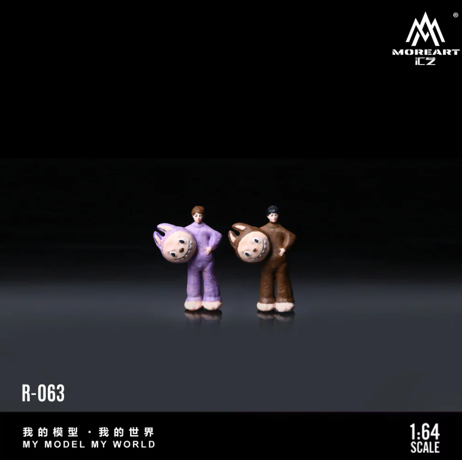 MoreArt 1:64 OFF DUTY DOLLSET