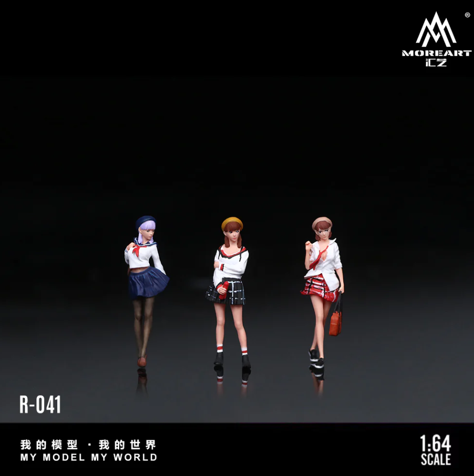 MoreArt 1:64 JK GIRL DOLL SET R-041