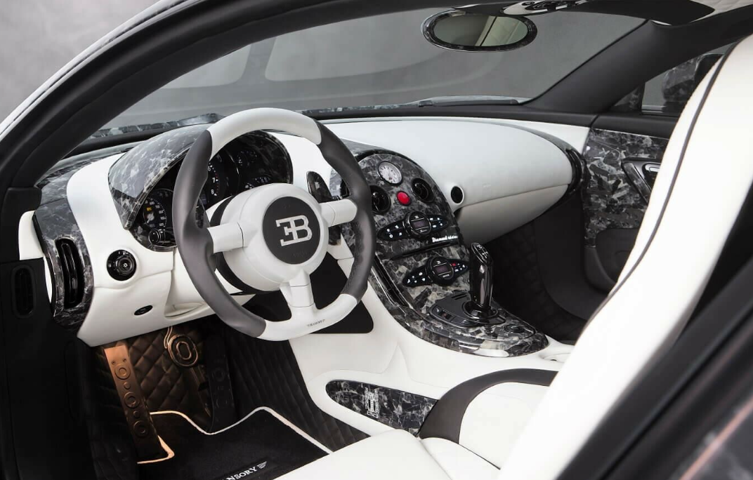 PREORDER VMB x Miniature Planet 1:18 Bugatti Veyron MANSORY Vivere (Diamond Edition)