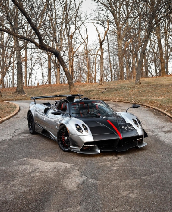PREORDER Henson & Heaven 1:18 Pagani Huayra Aurora Roadster