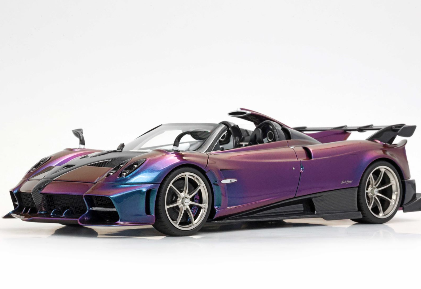 PREORDER BBR 1:18 Pagani Imola Roadster (Chameleon)