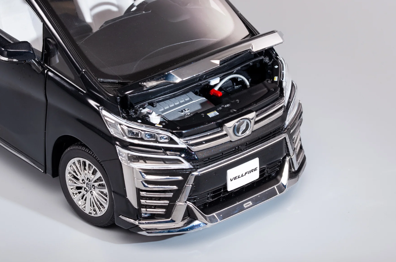 Kengfai 1:18 Toyota Veilfire (LHD/RHD) - Black