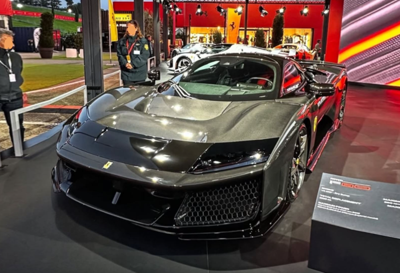 PREORDER BBR Models 1:18 Ferrari F80 (Full Carbon - Black)
