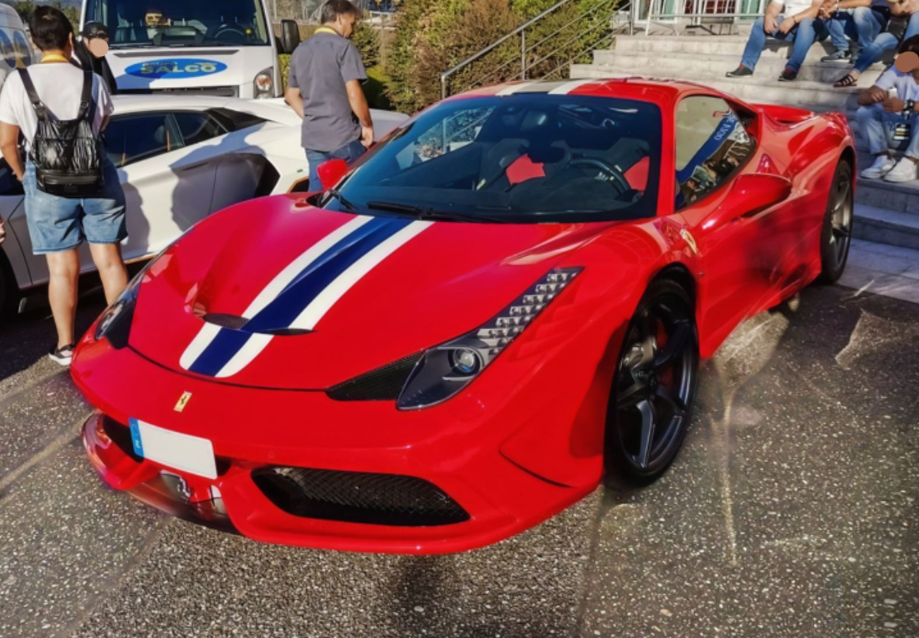 PREORDER BBR 1:18 Ferrari 458 Speciale (Rosso Corsa w/ Blue/White Stripe)