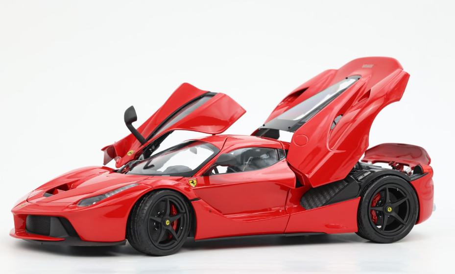 BBR 1:18 Ferrari Laferrari (Rosso Corsa - Rosso Corsa Roof)