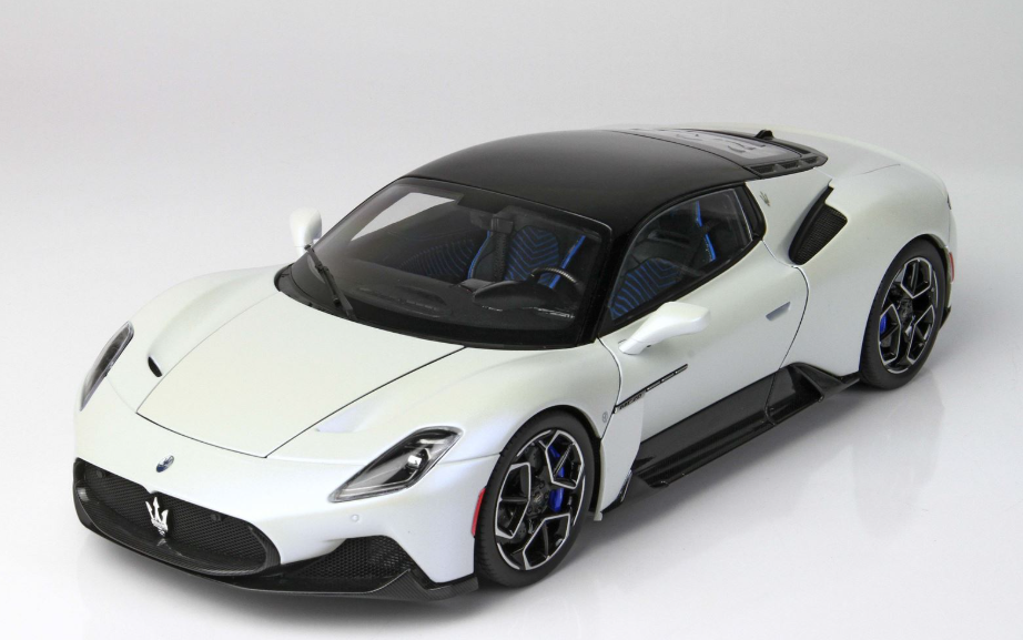 BBR 1:18 Maserati MC20 'OPEN/CLOSE' White Audace black roof