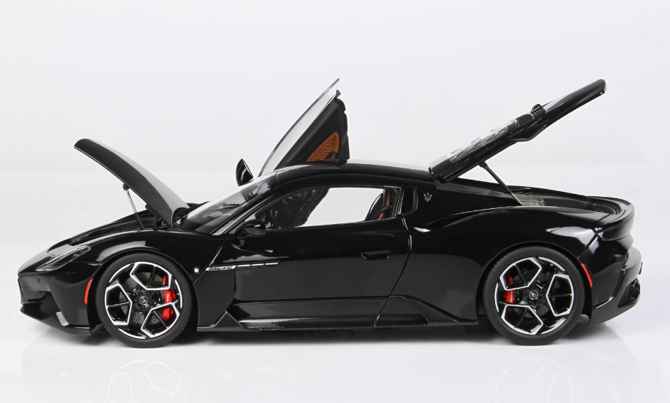 BBR 1:18 Maserati MC20 'OPEN/CLOSE' Black Enigma