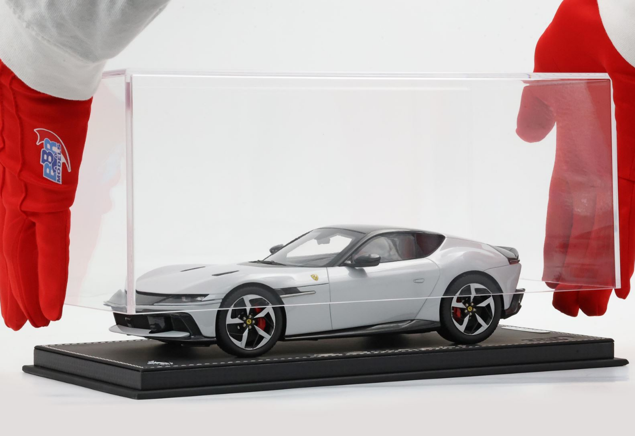 BBR 1:18 Ferrari 12Cilindri Coupe (Arctic White)