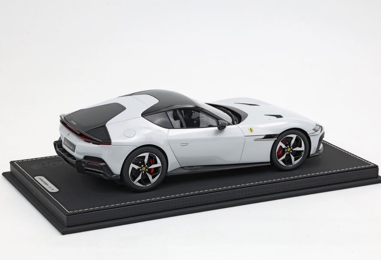 BBR 1:18 Ferrari 12Cilindri Coupe (Arctic White)