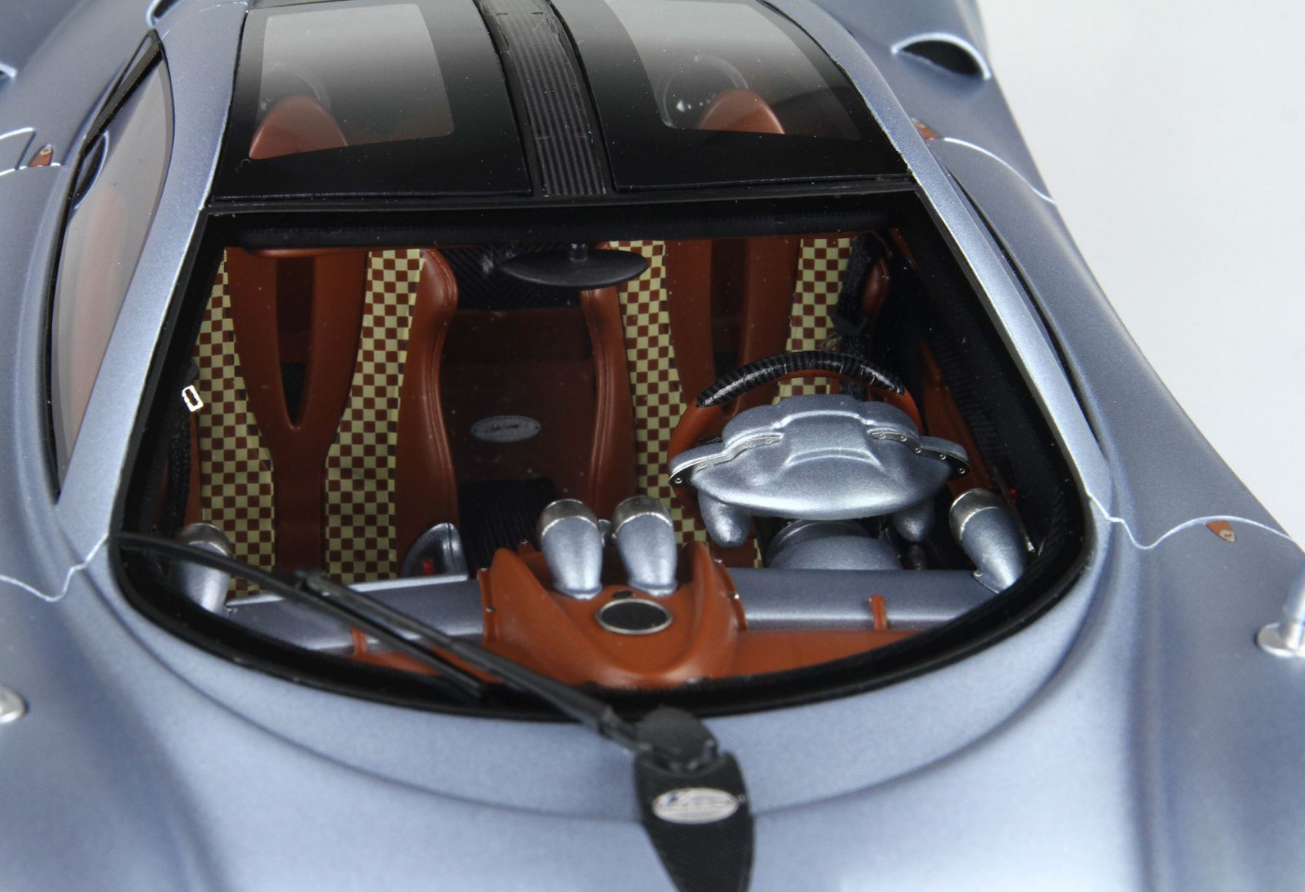 BBR 1:18 Pagani Huayra Codalunga (Azzurro Sardegna Matt)
