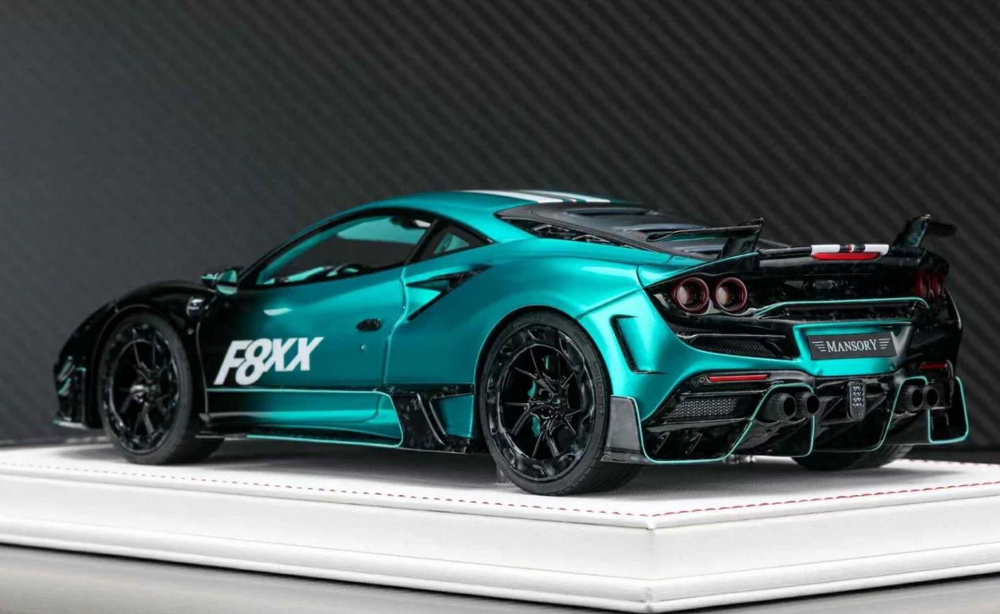 Davis & Giovanni 1:18 Ferrari F8XX MANSORY (Metallic Blue/Black Fade)