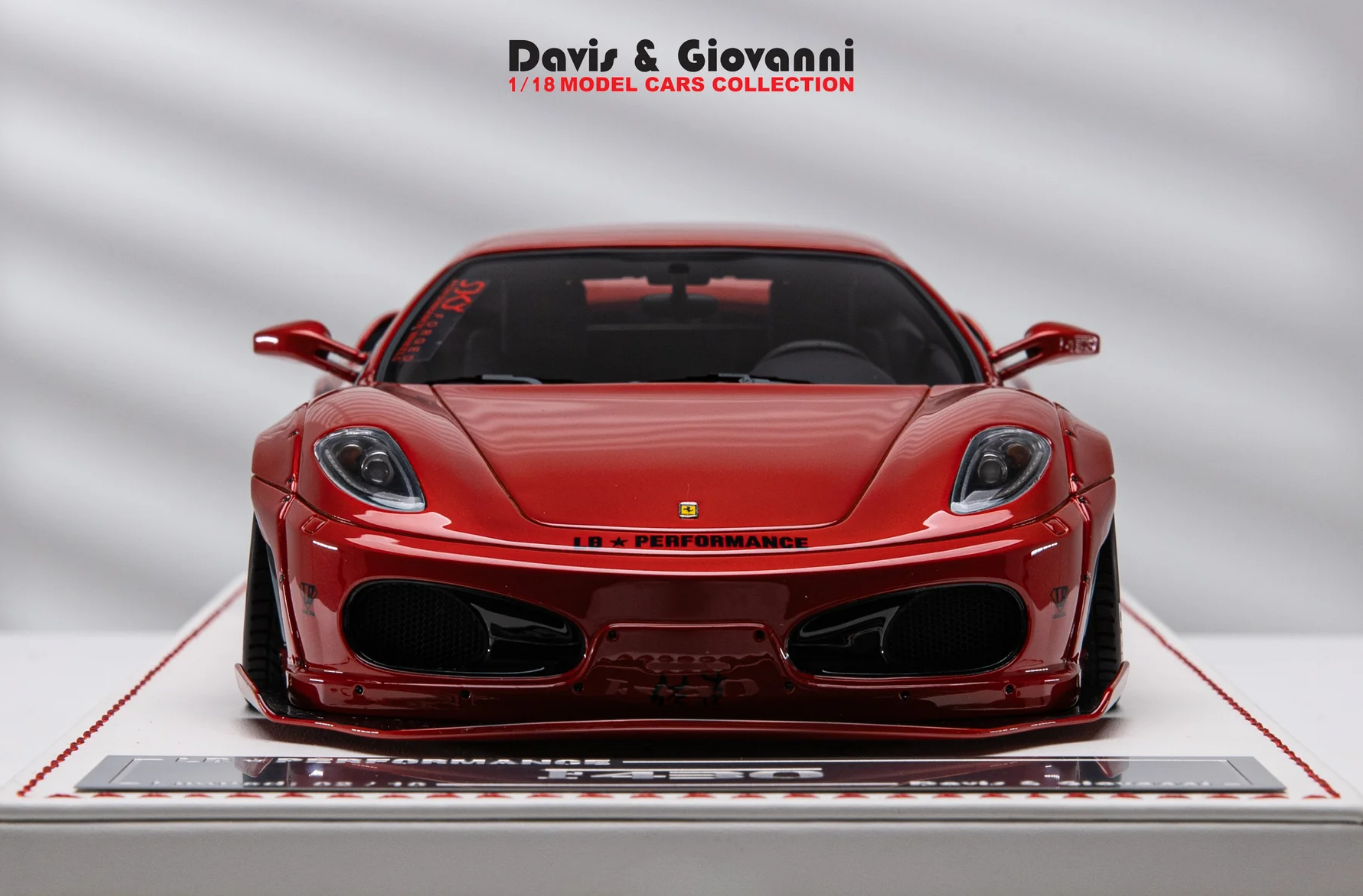 Davis & Giovanni 1:18 Ferrari F430 LBWK