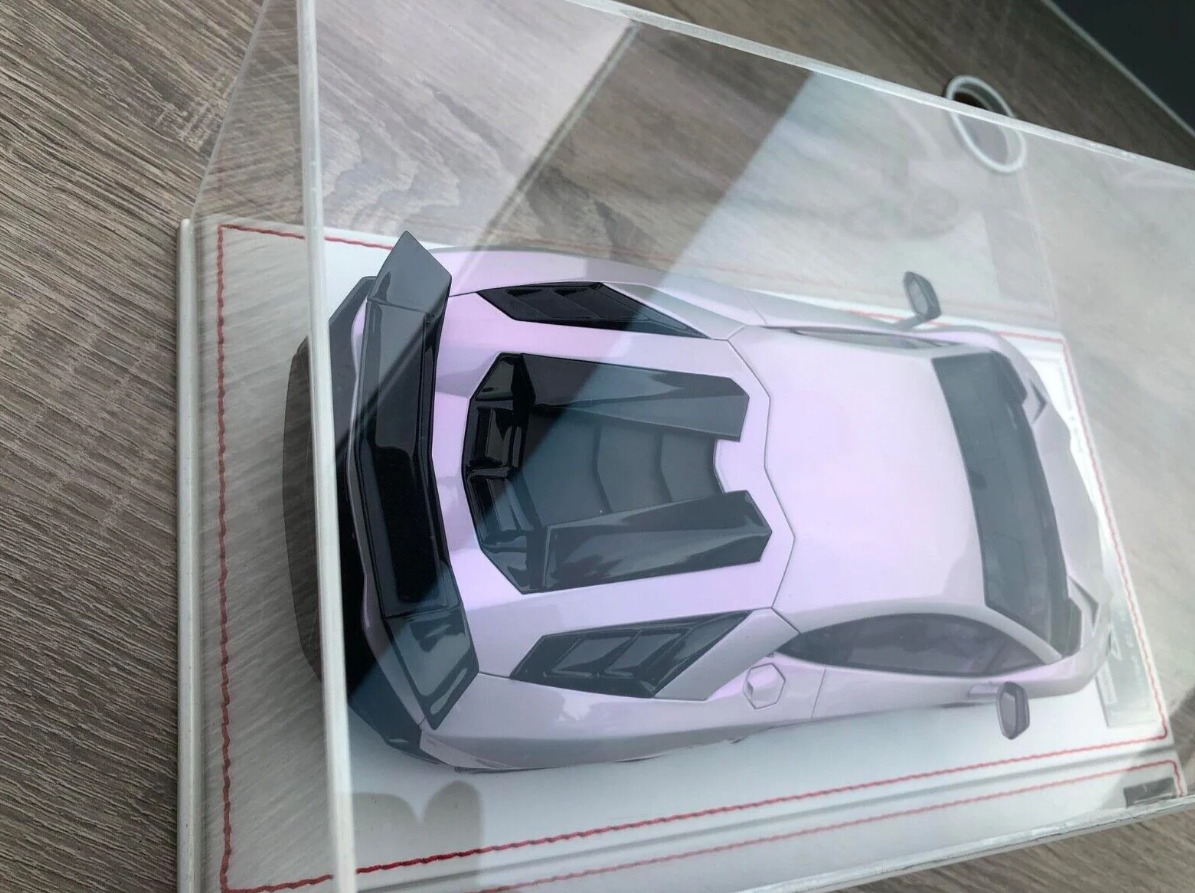 Davis & Giovanni 1:18 Lamborghini Aventador S Novitec Torado (White)