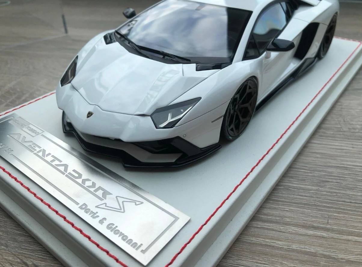 Davis & Giovanni 1:18 Lamborghini Aventador S Novitec Torado (White)