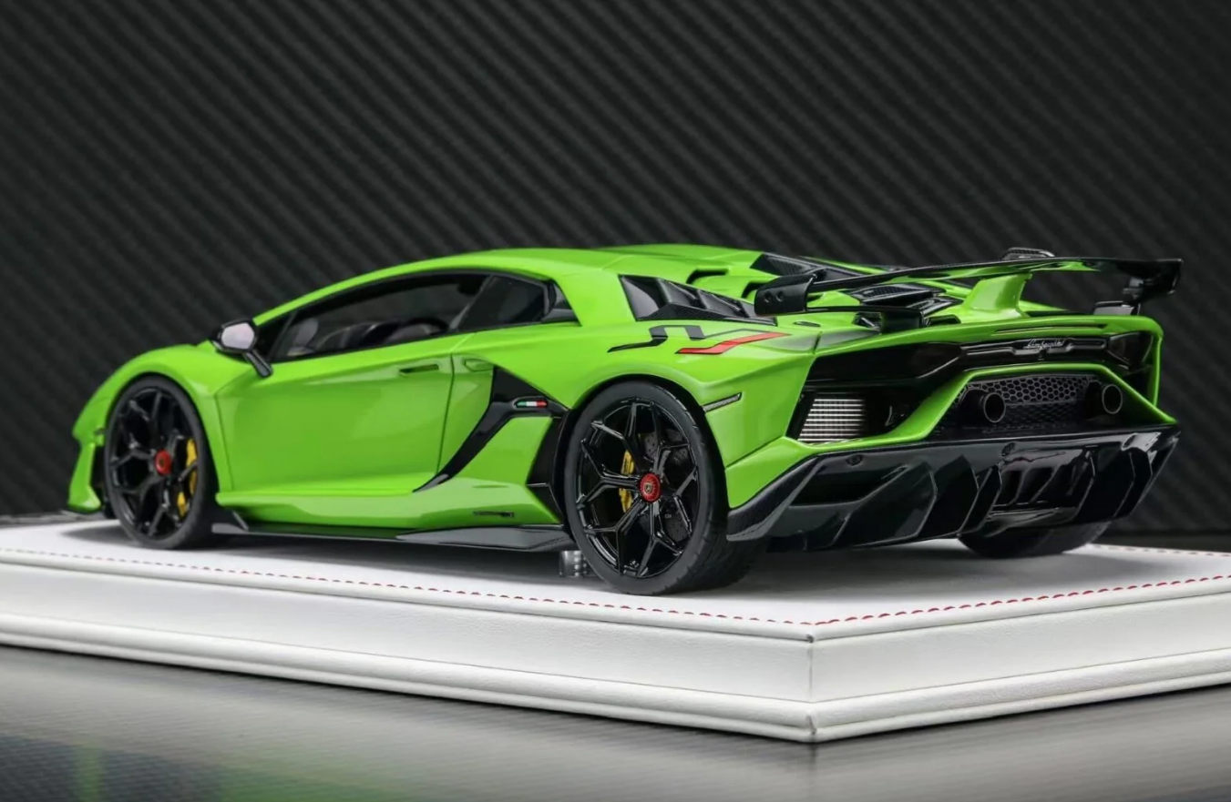 Davis & Giovanni 1:18 Lamborghini Aventador SVJ Novitec Torado (Green)