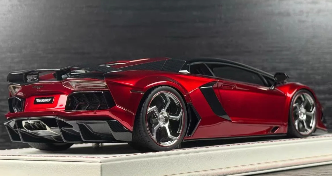 Davis & Giovanni 1:18 Lamborghini Aventador MANSORY (Electroplated Red)