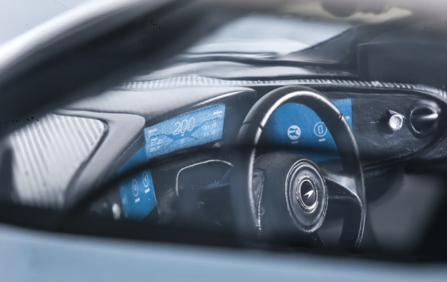 Tecnomodel 1:18 McLaren Speedtail (Metallic Ice Blue)