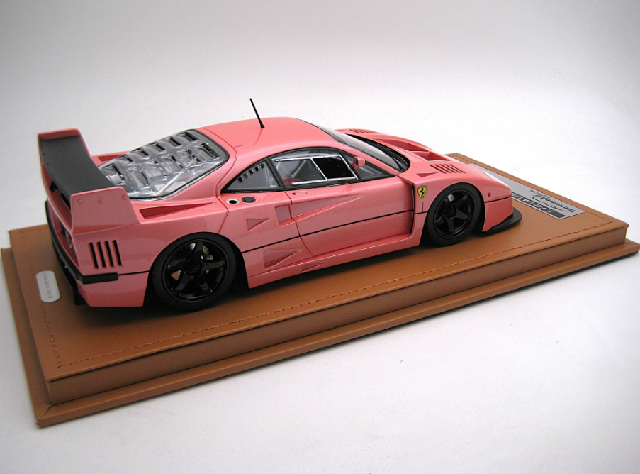 Tecnomodel 1:18 Ferrari F40 LM 1996 Press Version (Metallic Pink)