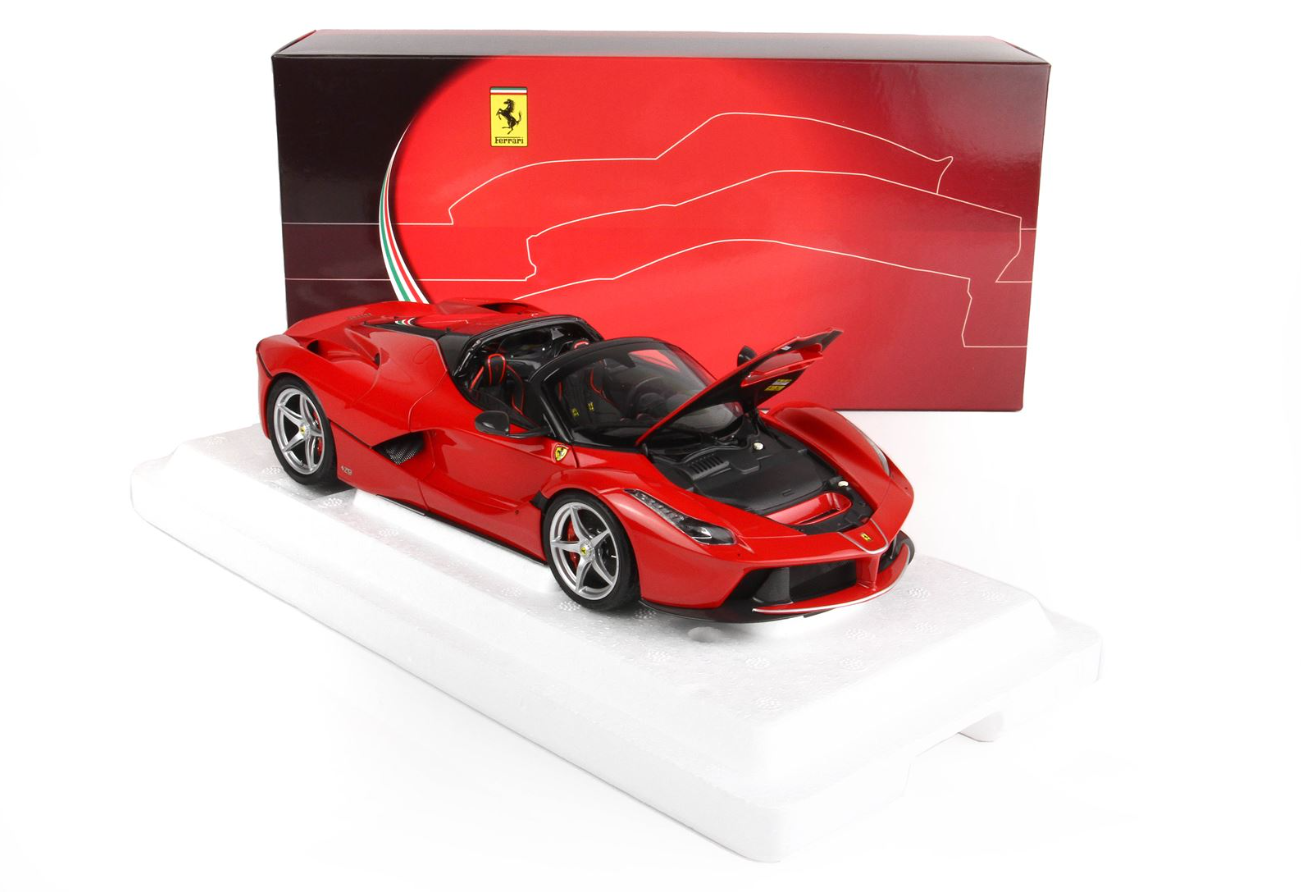 BBR Models 1:18 Ferrari Laferrari Aperta 'OPEN' (Rosso Corsa)