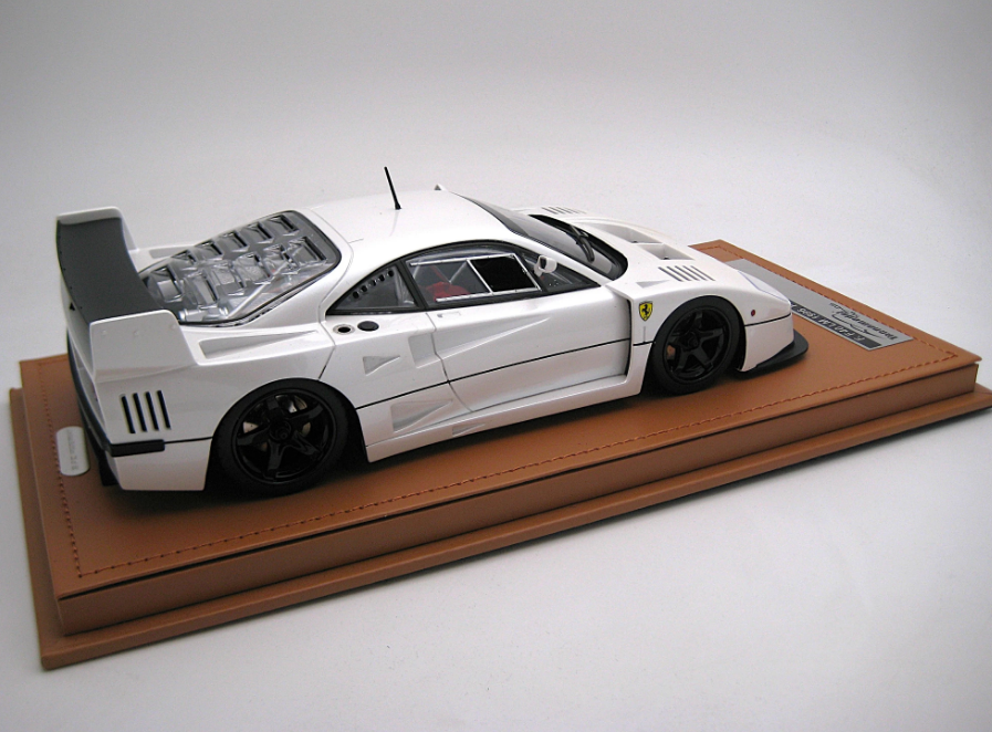 Tecnomodel 1:18 Ferrari F40 LM Press Version (White)