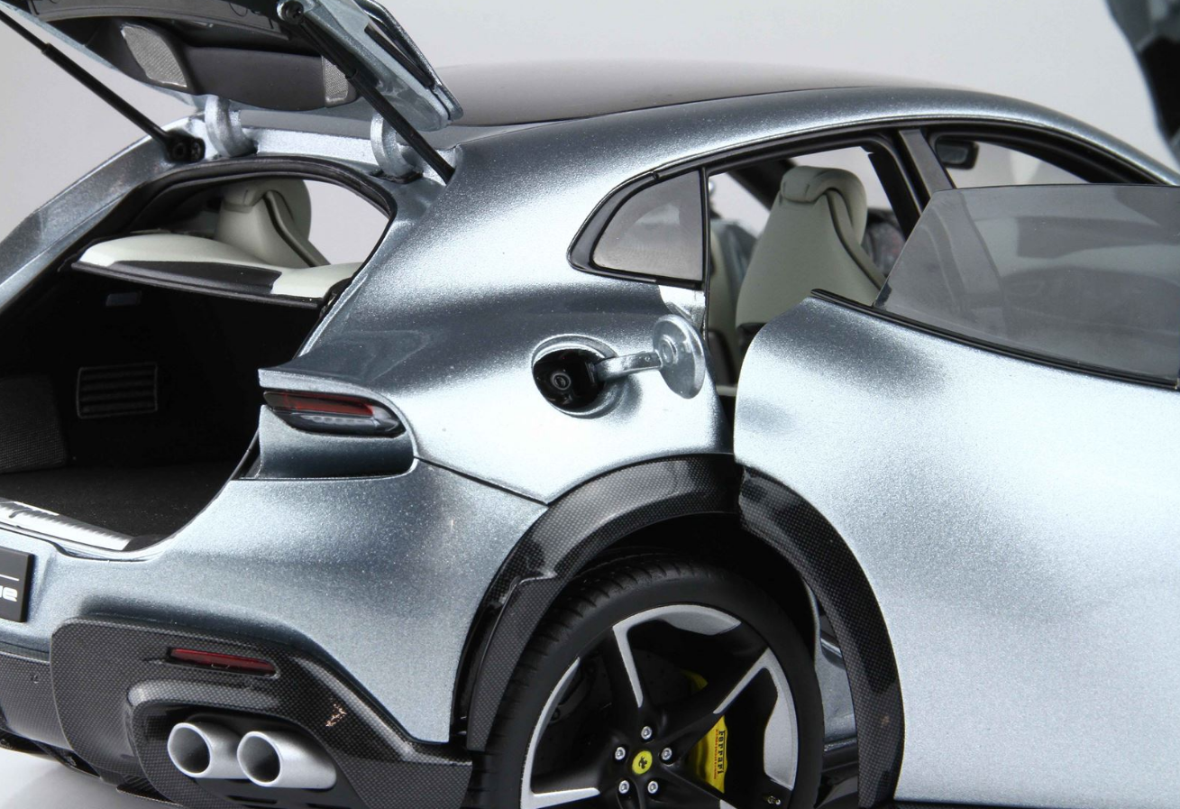 BBR 1:18 Ferrari Purosangue 'OPEN' (Panoramic roof) - Basic Pack