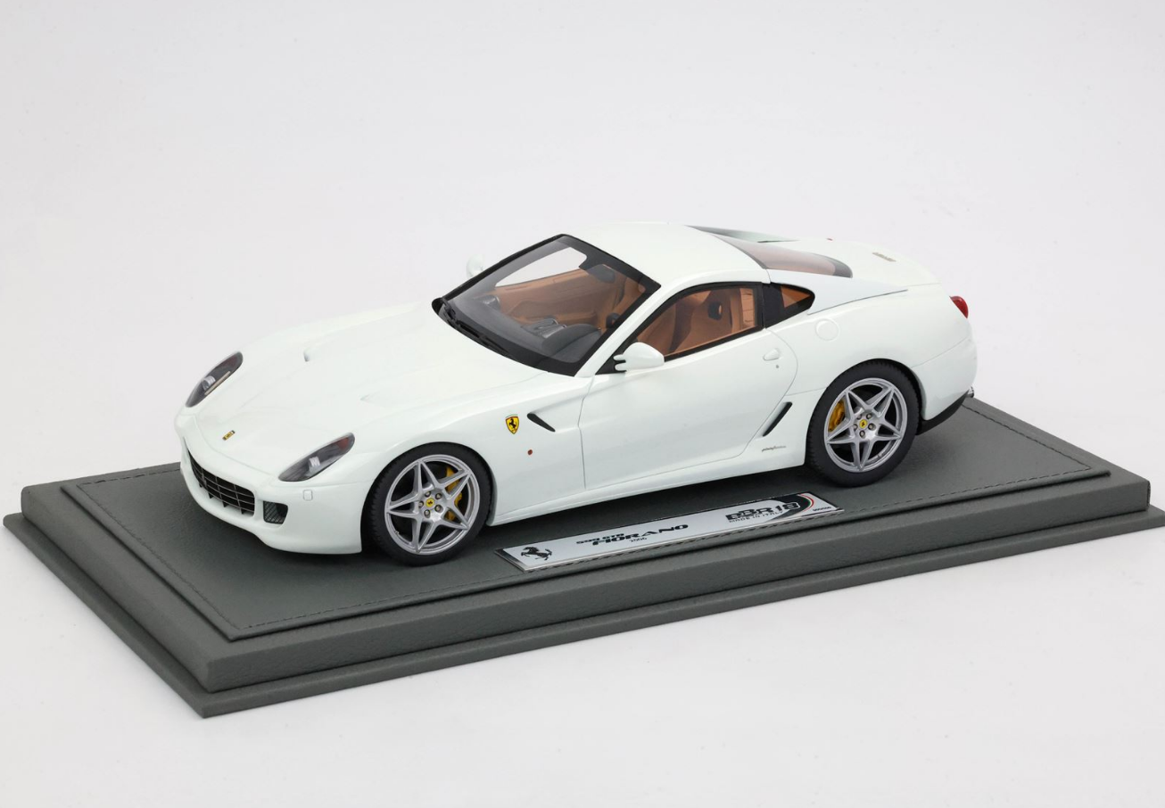 BBR 1:18 Ferrari 599 GTB Fiorano 2006 Automatic Gear - Avus White