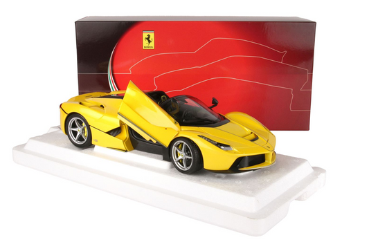 BBR 1:18 Ferrari Laferrari Aperta 'OPEN' (Yellow)