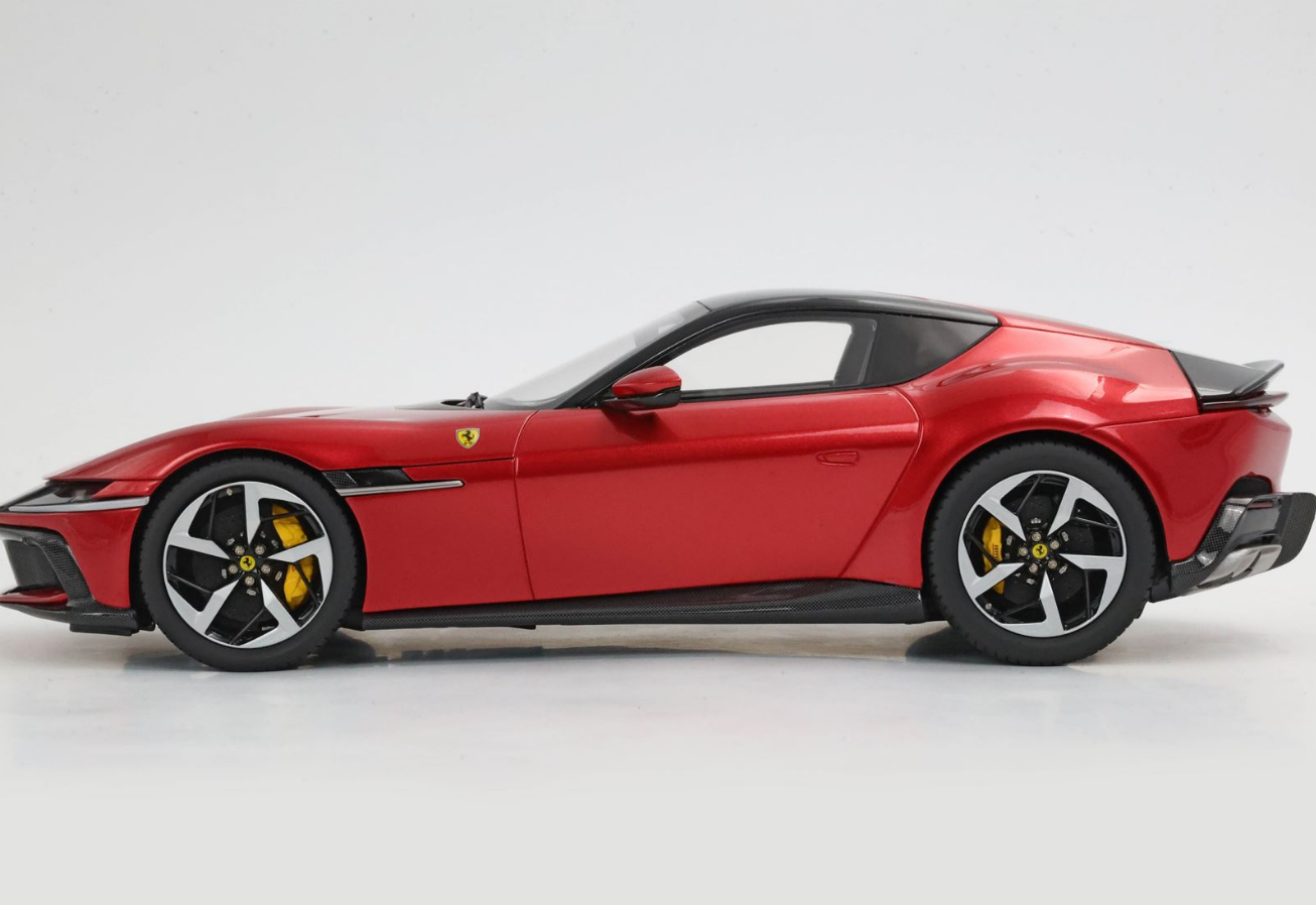 BBR 1:18 Ferrari 12Cilindri (Panoramic roof) - Rosso Imola