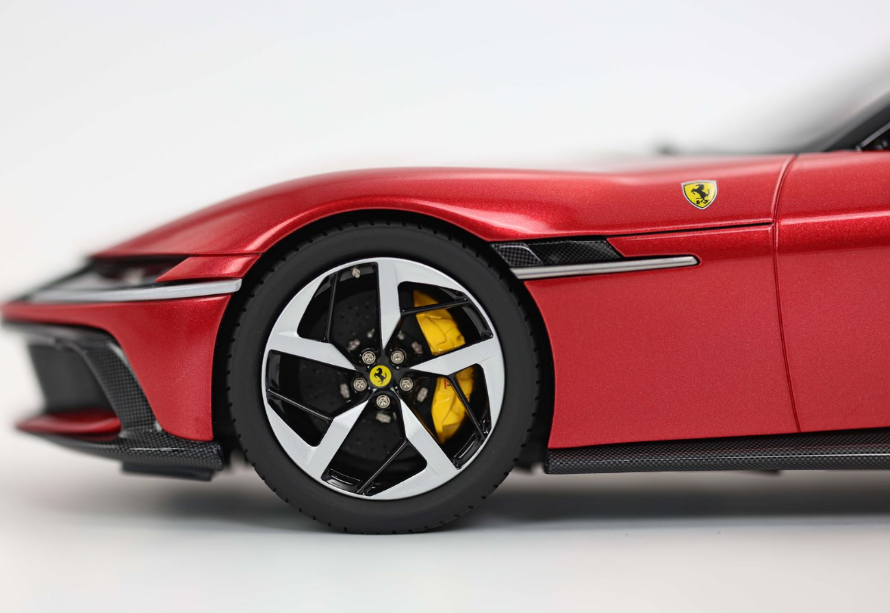 BBR 1:18 Ferrari 12Cilindri (Panoramic roof) - Rosso Imola