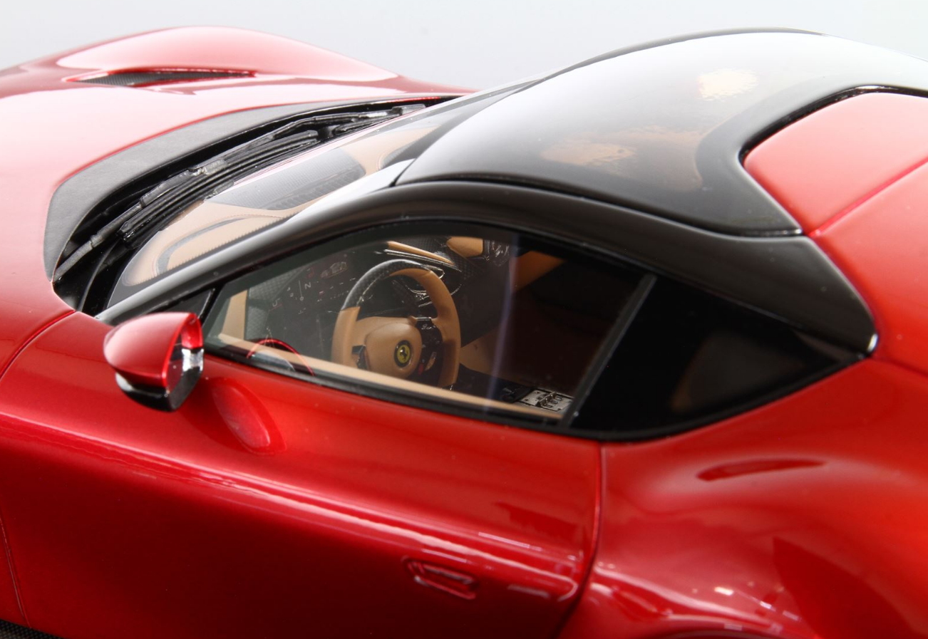 BBR 1:18 Ferrari 12Cilindri (Panoramic roof) - Rosso Fuoco