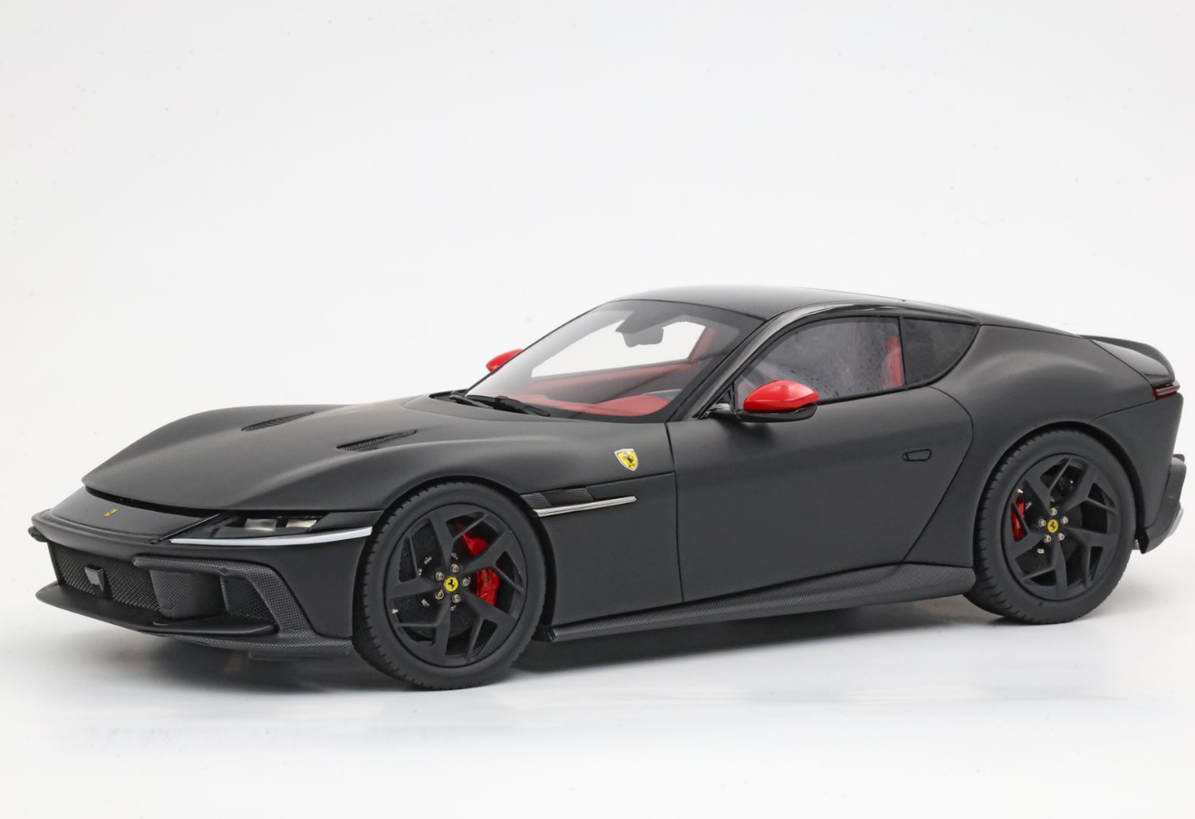 BBR 1:18 Ferrari 12Cilindri (Panoramic roof) - Matt Black