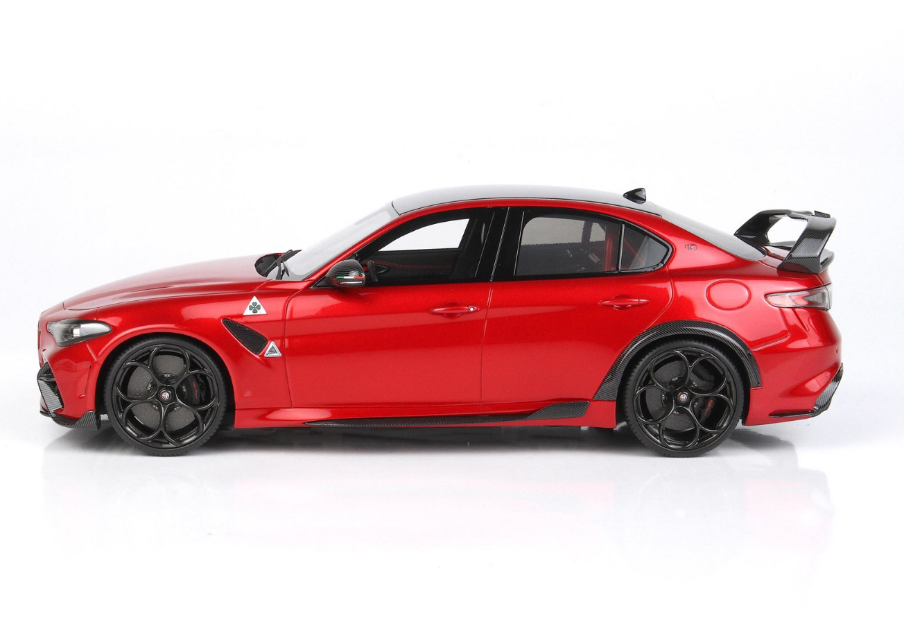 BBR 1:18 Alfa Romeo Giulia GTAM Rosso GTA