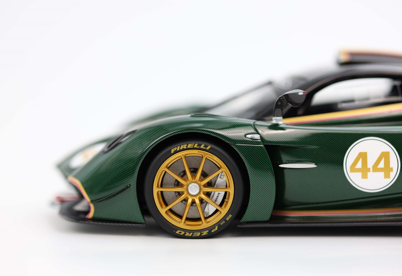 BBR 1:18 Pagani Huayra R (Verde Smeraldo)