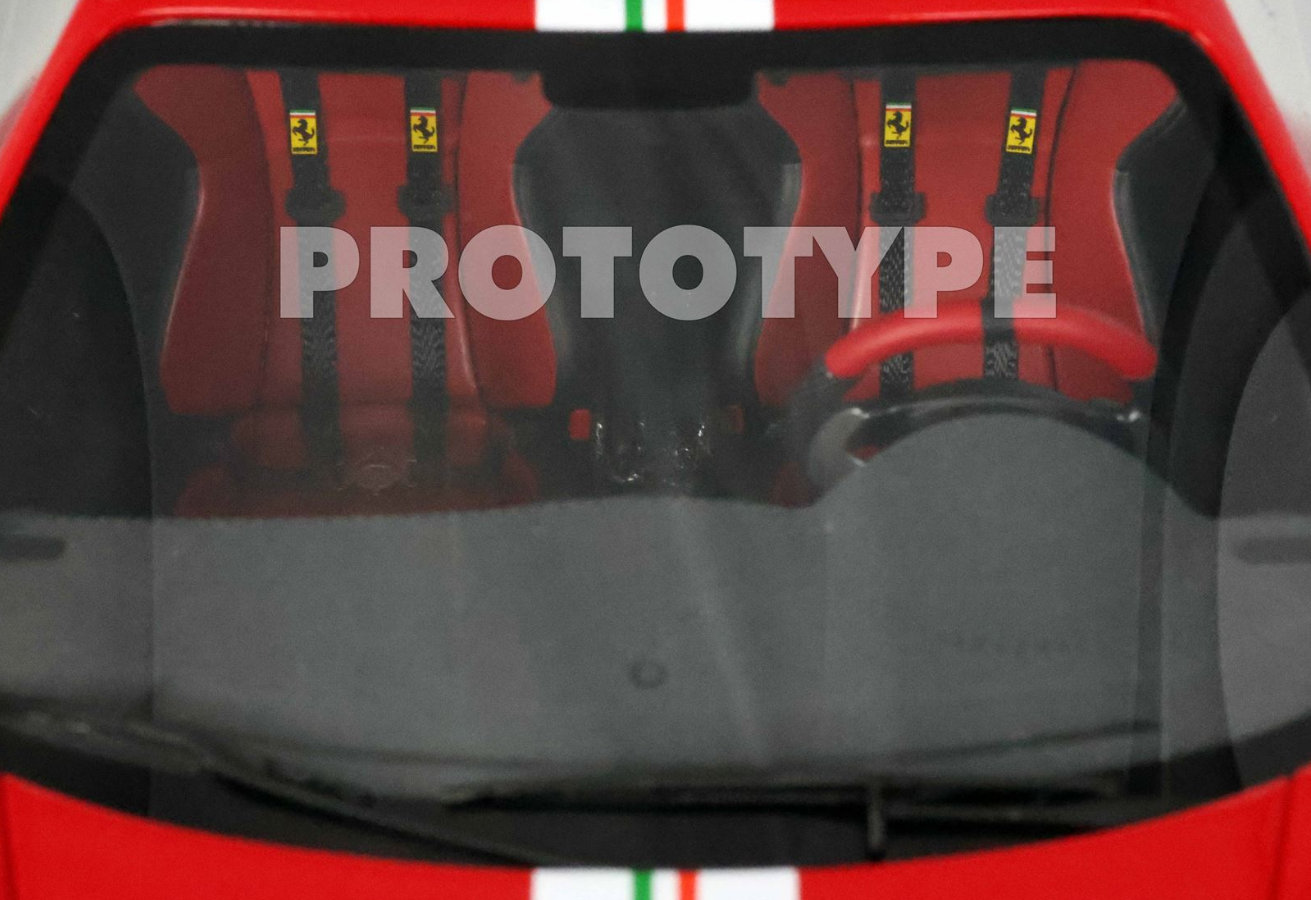 BBR 1:18 Ferrari 360 Challenge Stradale (Rosso Corsa)