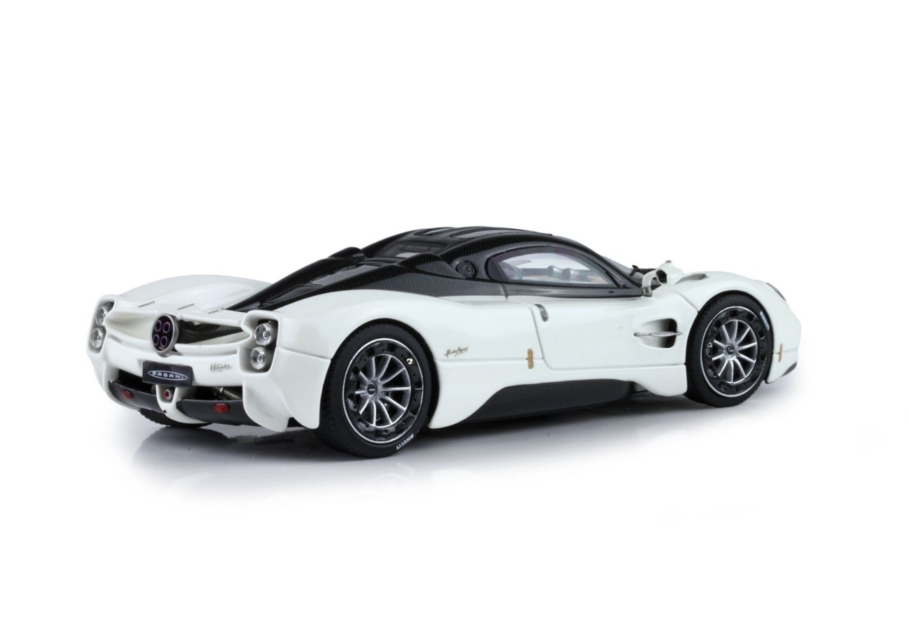 BBR 1:43 Pagani Utopia (Pearl White)