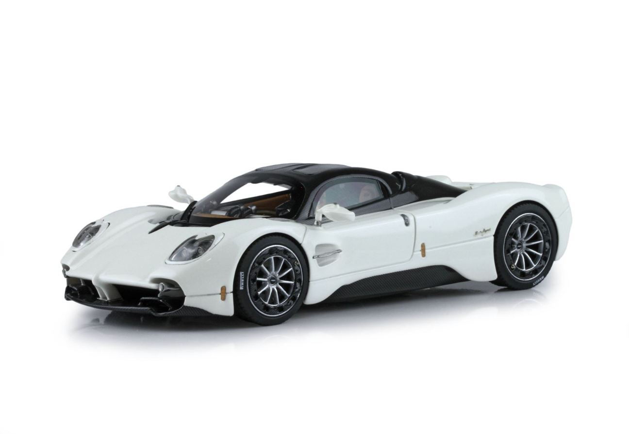 BBR 1:43 Pagani Utopia (Pearl White)