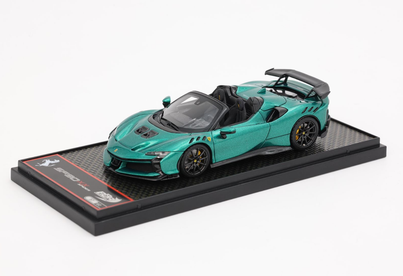 BBR 1:43 Ferrari SF90 XX Stradale Spider + Carbon Rims (Green Jewel)