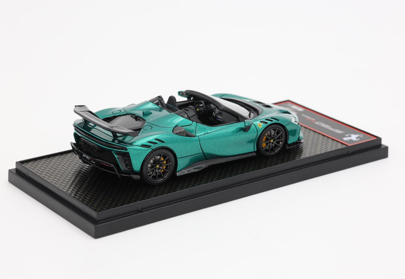 BBR 1:43 Ferrari SF90 XX Stradale Spider + Carbon Rims (Green Jewel)