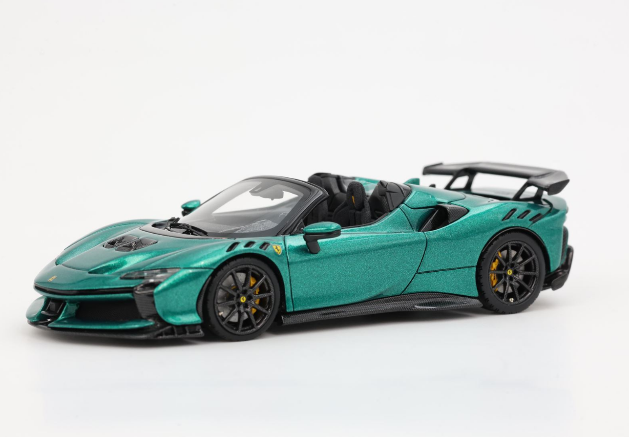 BBR 1:43 Ferrari SF90 XX Stradale Spider + Carbon Rims (Green Jewel)